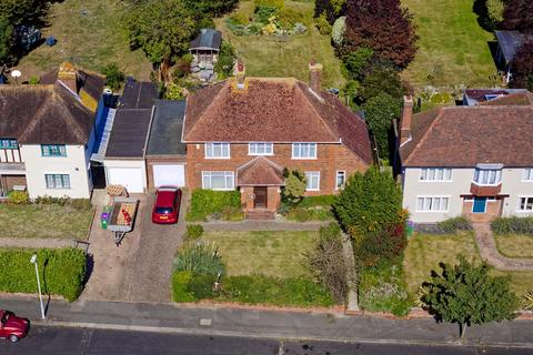 Cherry Garden Lane, Folkestone 3 bed house for sale