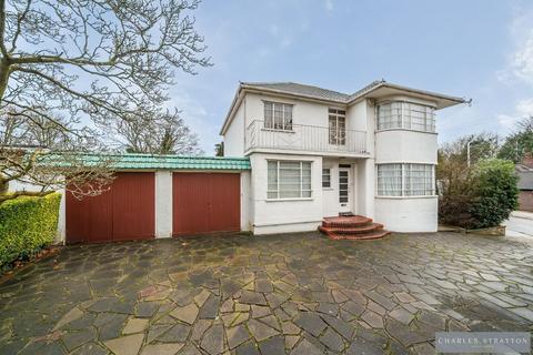 Main Road, Gidea Park 4 bed detached house for sale