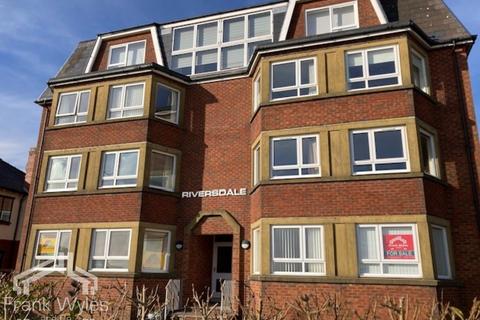 Riversdale Lodge, East Beach, Lytham 3 bed flat for sale