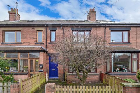 Queens Road, Leeds, LS27 3 bed terraced house for sale