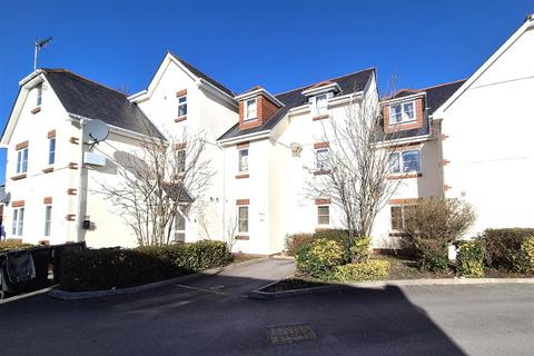 274 Ashley Road, Poole BH14 2 bed flat for sale