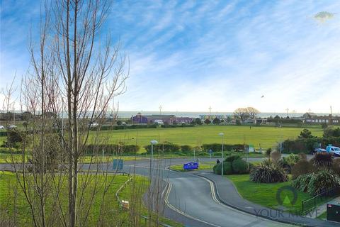 Groombridge Avenue, East Sussex BN22 2 bed flat for sale