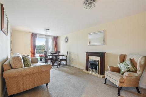 Landmark Place, Moorfield Road, Denham 1 bed apartment for sale