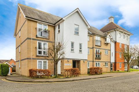 Victoria Chase, Colchester, CO1 2 bed flat for sale