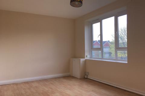 Victoria Road, London N15 3 bed maisonette for sale