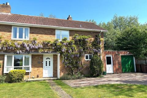 Abingdon,  Oxfordshire,  OX14 4 bed semi