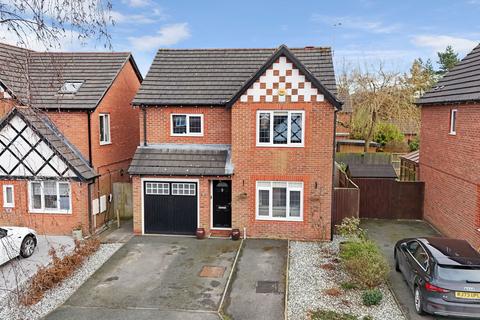 Coronet Avenue, Northwich CW9 3 bed detached house for sale