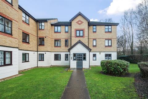 Mullards Close, Mitcham CR4 2 bed apartment for sale