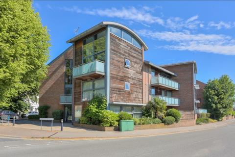 De Novo Place, St. Albans AL1 2 bed apartment for sale
