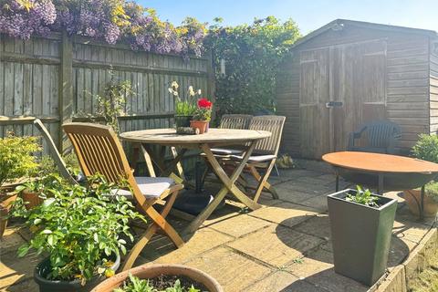 Sandhurst Avenue, Tunbridge Wells TN2 3 bed semi