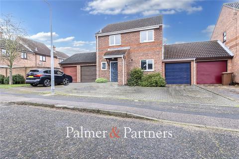 Worcester Road, Ipswich, Suffolk, IP3 3 bed link detached house for sale