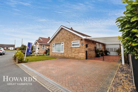 Thurne Rise, Martham 3 bed detached bungalow for sale