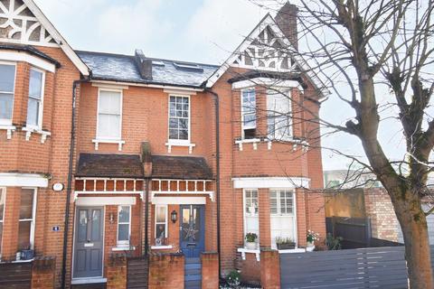 4 bedroom semi-detached house for sale