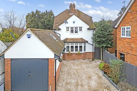 Bridge Street, Writtle, CM1 3 bed detached house for sale