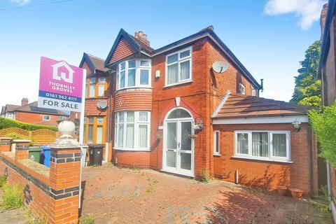 Moss Park Road, Stretford... 4 bed semi