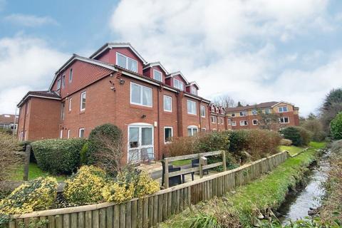 31 Willow Court, Brookside Road, Gatley 1 bed flat for sale