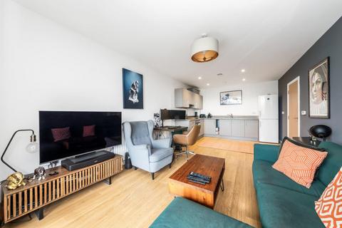 Woods Road, Peckham, London, SE15 1 bed apartment for sale