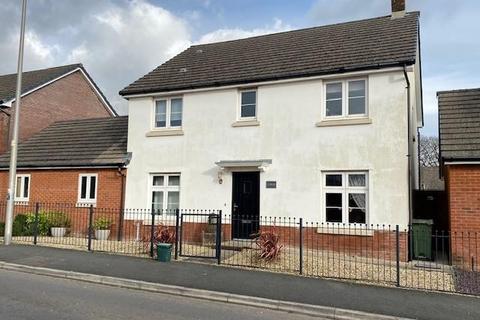 Mount Pleasant, Llangunnor 4 bed detached house for sale