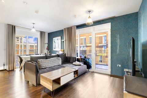 Powerhouse Lane, Hayes, UB3 2 bed apartment for sale