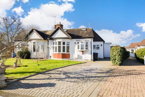 Hillside Close, Woodford Green, Essex 4 bed chalet for sale