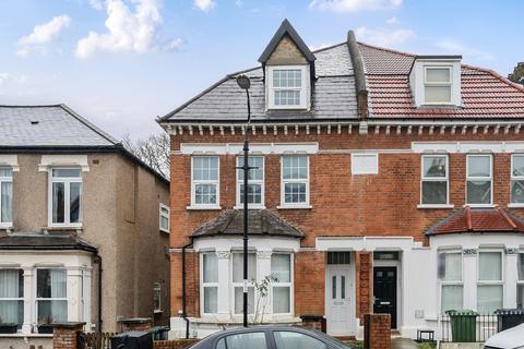 Devonshire Road, Forest Hill 2 bed apartment for sale