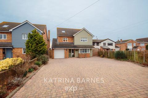 Boars Tye Road, Witham CM8 6 bed detached house for sale
