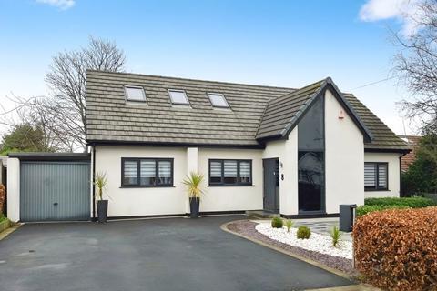 Mile Lane, Bury 4 bed detached house for sale