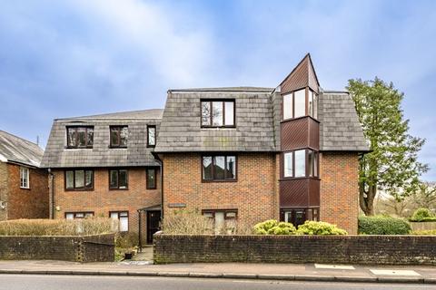 Croft Road, Crowborough 3 bed flat for sale