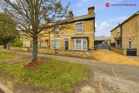 High Street, Huntingdon PE28 4 bed semi