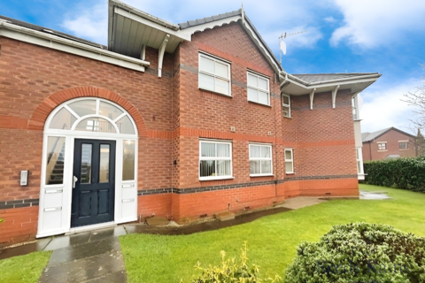 Northenden Road, Greater Manchester M33 2 bed apartment for sale