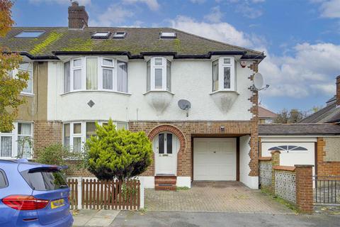 4 bedroom semi-detached house for sale