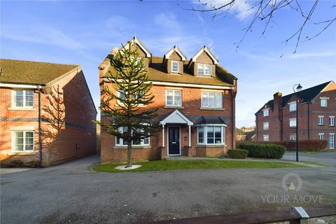 Bluebell Rise, Northampton NN4 5 bed detached house for sale