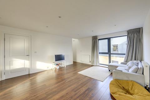 Chiltonian Mews, Hither Green... 3 bed townhouse for sale