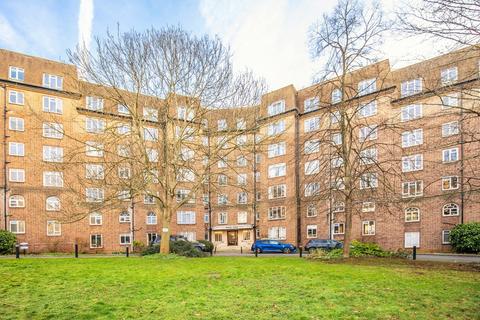Furze Hill, Hove, BN3 1NH 3 bed apartment for sale