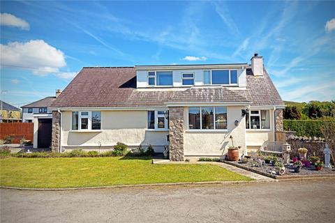 Garth Estate, Pontllyfni, Caernarfon... 4 bed bungalow for sale