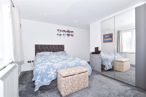 Enterprise Road, Maidstone, Kent 2 bed apartment for sale