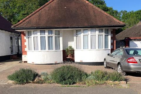 Elmfield Road, Potters Bar, EN6 4 bed detached bungalow for sale