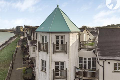 Bridge View, Greenhithe, Kent, DA9 3 bed penthouse for sale