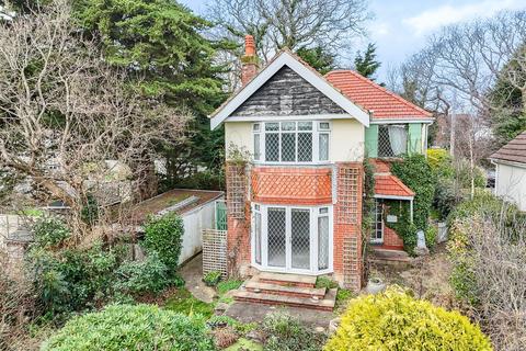 Chewton Common Road, Highcliffe... 3 bed detached house for sale