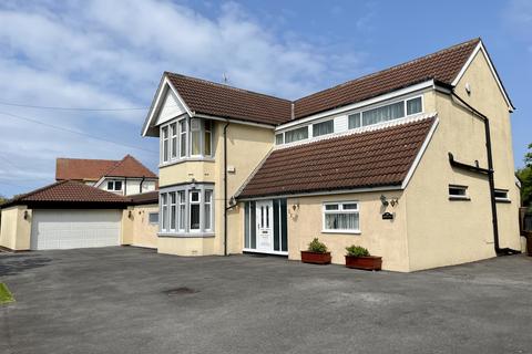 Preston New Road, Blackpool FY3 4 bed detached house for sale