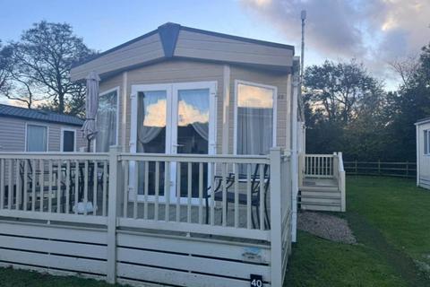 Woodleigh Caravan Park 2 bed park home for sale
