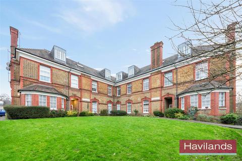 Tresilian Avenue, London 2 bed flat for sale