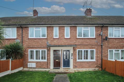 Hawthorn Avenue, Brentwood 2 bed maisonette for sale