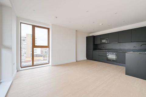 East Quarter, London E14 1 bed flat for sale