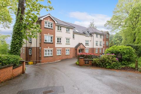 Green Lane, Wigan WN6 3 bed apartment for sale