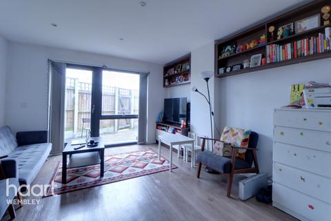 Sudbury 2 bed apartment for sale
