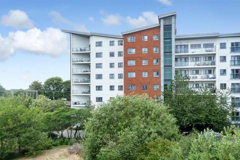 Lonsdale, Wolverton, Milton Keynes 2 bed apartment for sale