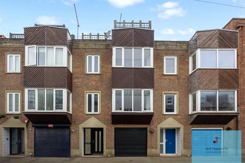Vine Street, Brighton, BN1 3 bed townhouse for sale