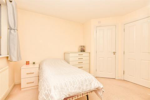 Oakhill Chase, Crawley, West Sussex 4 bed townhouse for sale