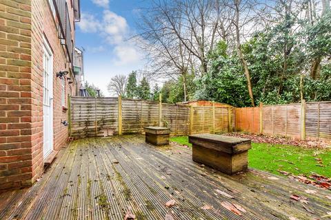 Oakhill Chase, Crawley, West Sussex 4 bed townhouse for sale